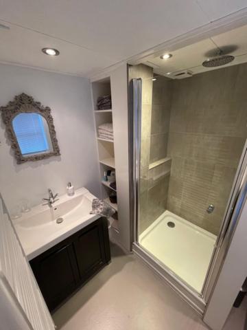 B&B Hetvrijdagsgevoel Sneek Ngoại thất bức ảnh